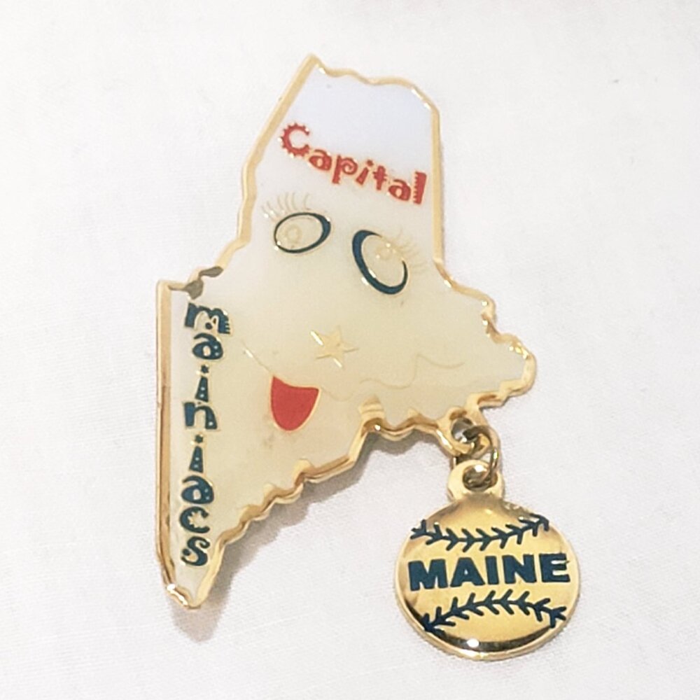 Capital Mainiacs Maine Softball Fastpitch Club Sports Pin 2" Cream Red